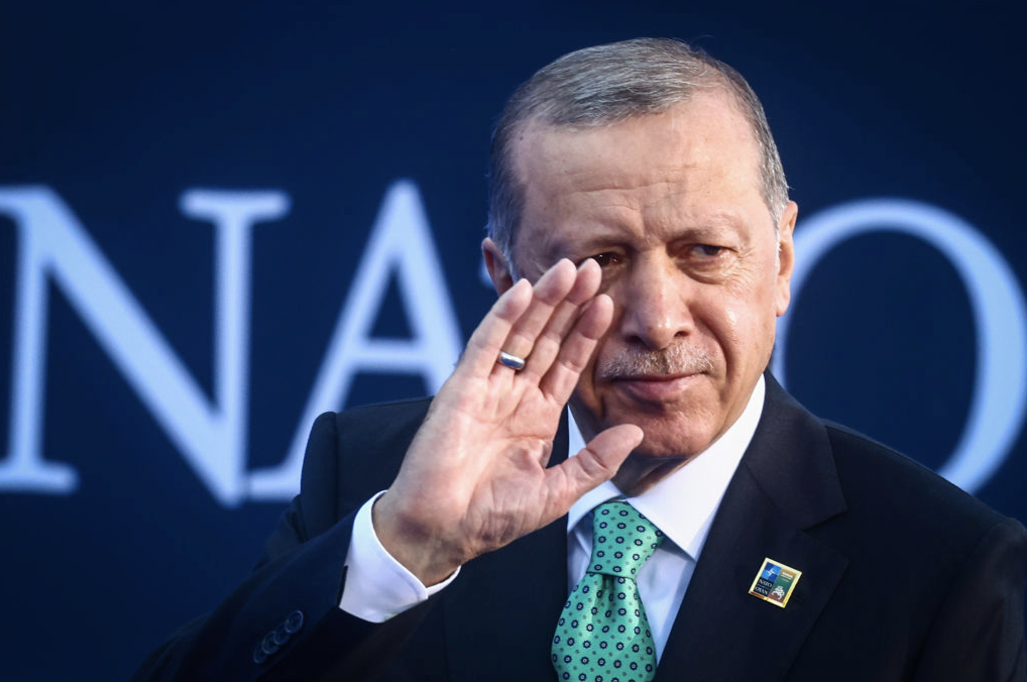Turkey ready to host Russia-Ukraine peace talks, Erdogan tells Macron
